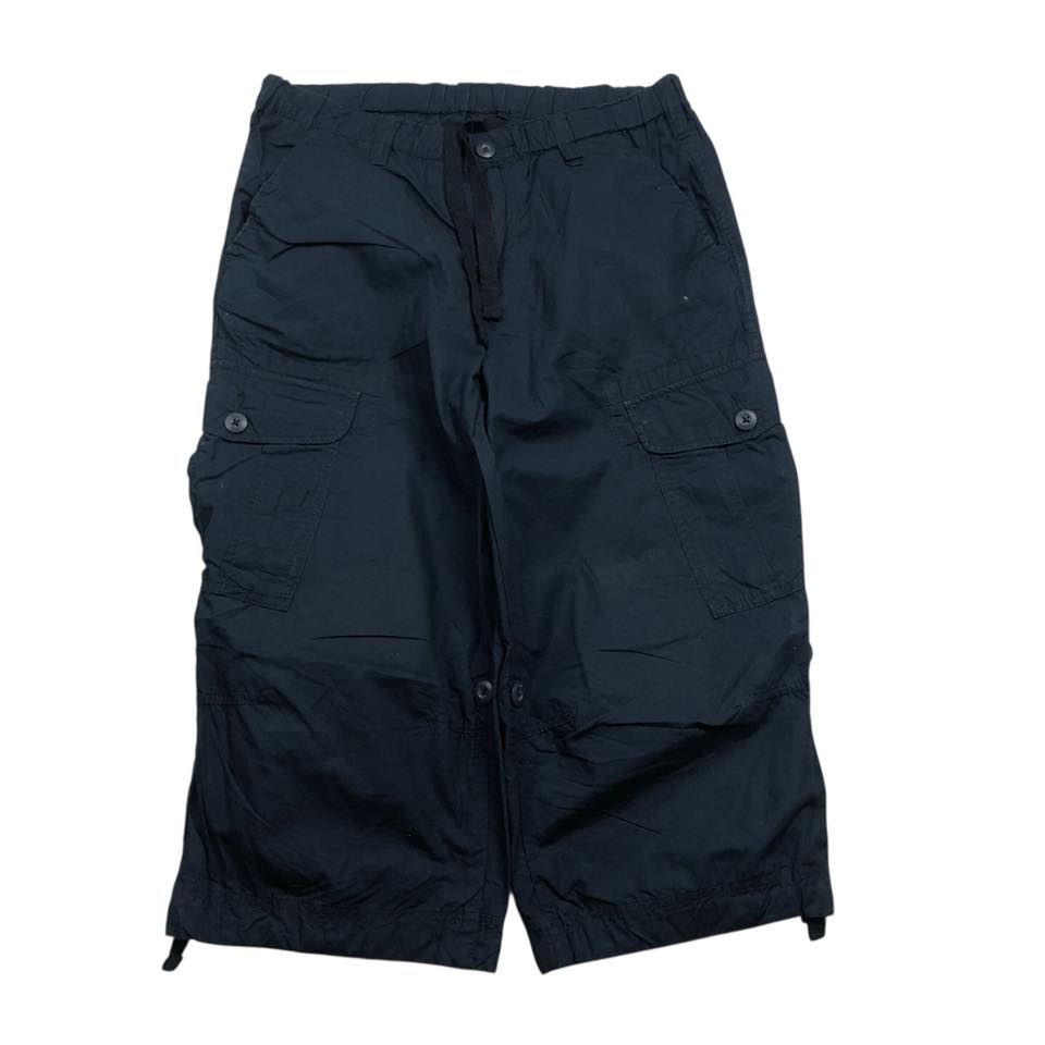 กางเกง แบรนด์ ยูนิโคล่ มือสอง ใส่ลำลอง สามส่วน cargo สภาพให ม่สีกรม Size M เอว 32-36 ยาว 30 ปลายขา10สวยๆ 330 รวมส่ง 